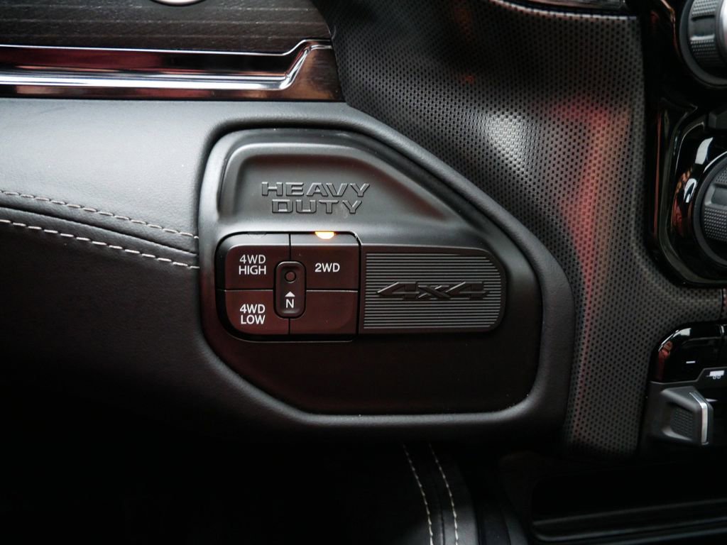 Used 2023 RAM 2500 Limited w/ Night Edition AWD/4WD image 27