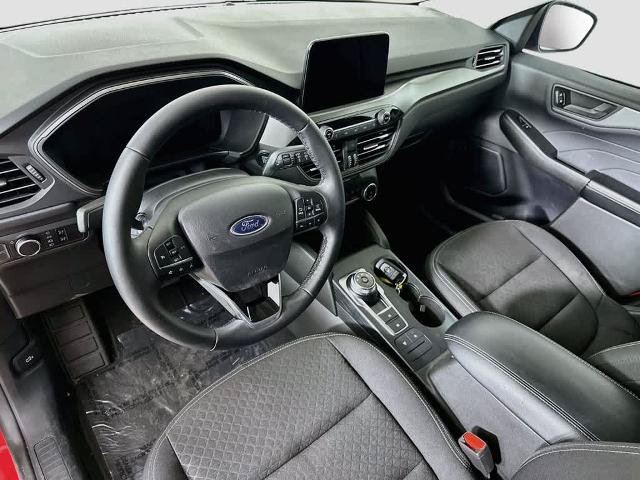 Certified 2024 Ford Escape Active FWD image 2