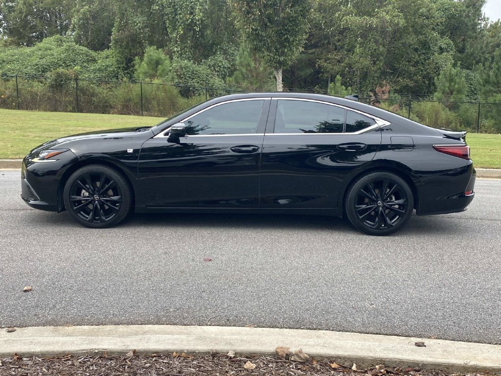 Used 2023 Lexus ES 350 F Sport w/ Accessory Package (Z2) FWD image 7