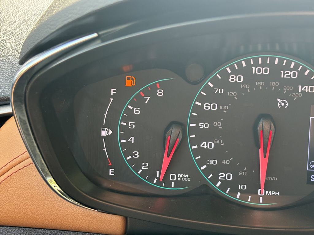 Used 2020 Chevrolet Trax LT w/ LT Convenience Package image 24