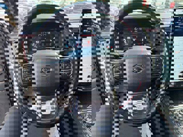 Certified 2023 Ford Expedition Limited image 9