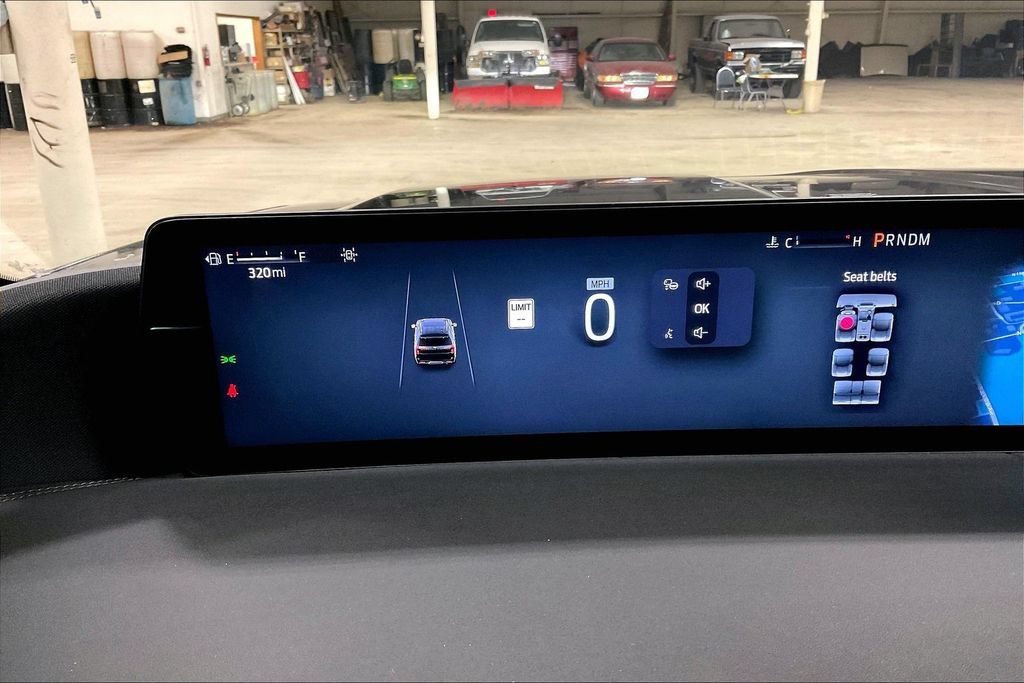 Certified 2025 Ford Expedition Max Platinum w/ Driver's Package AWD/4WD image 19