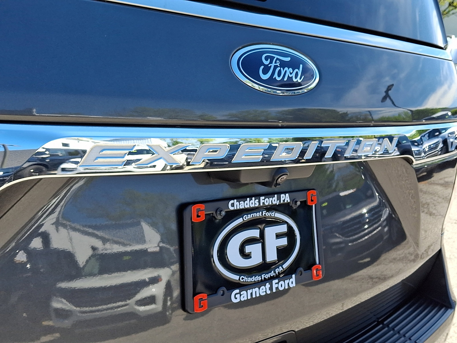 Certified 2019 Ford Expedition Limited w/ Equipment Group 301A AWD/4WD image 37