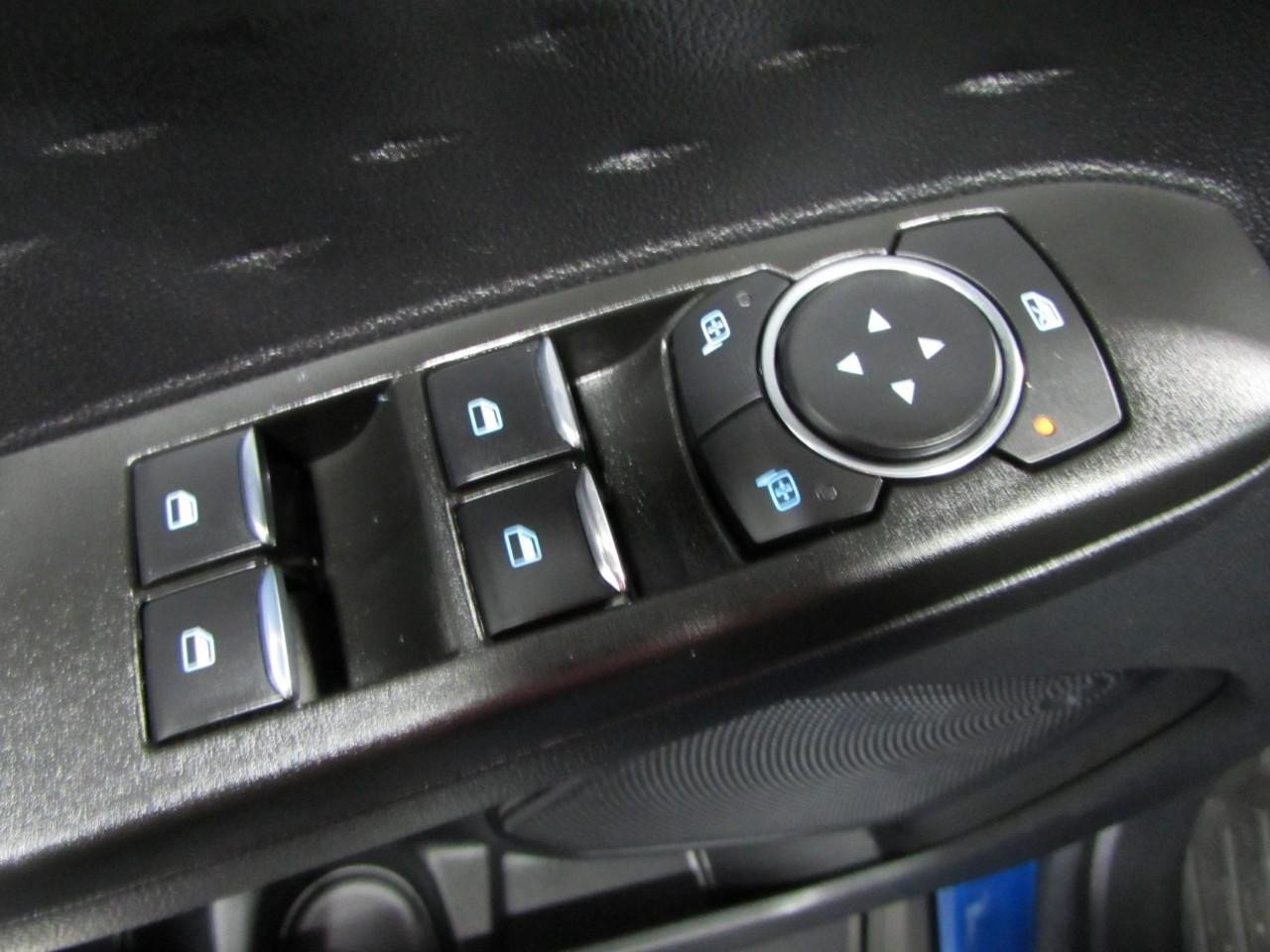Certified 2020 Ford Escape SEL FWD image 20
