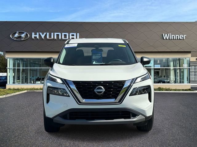 Used 2023 Nissan Rogue S AWD/4WD image 6