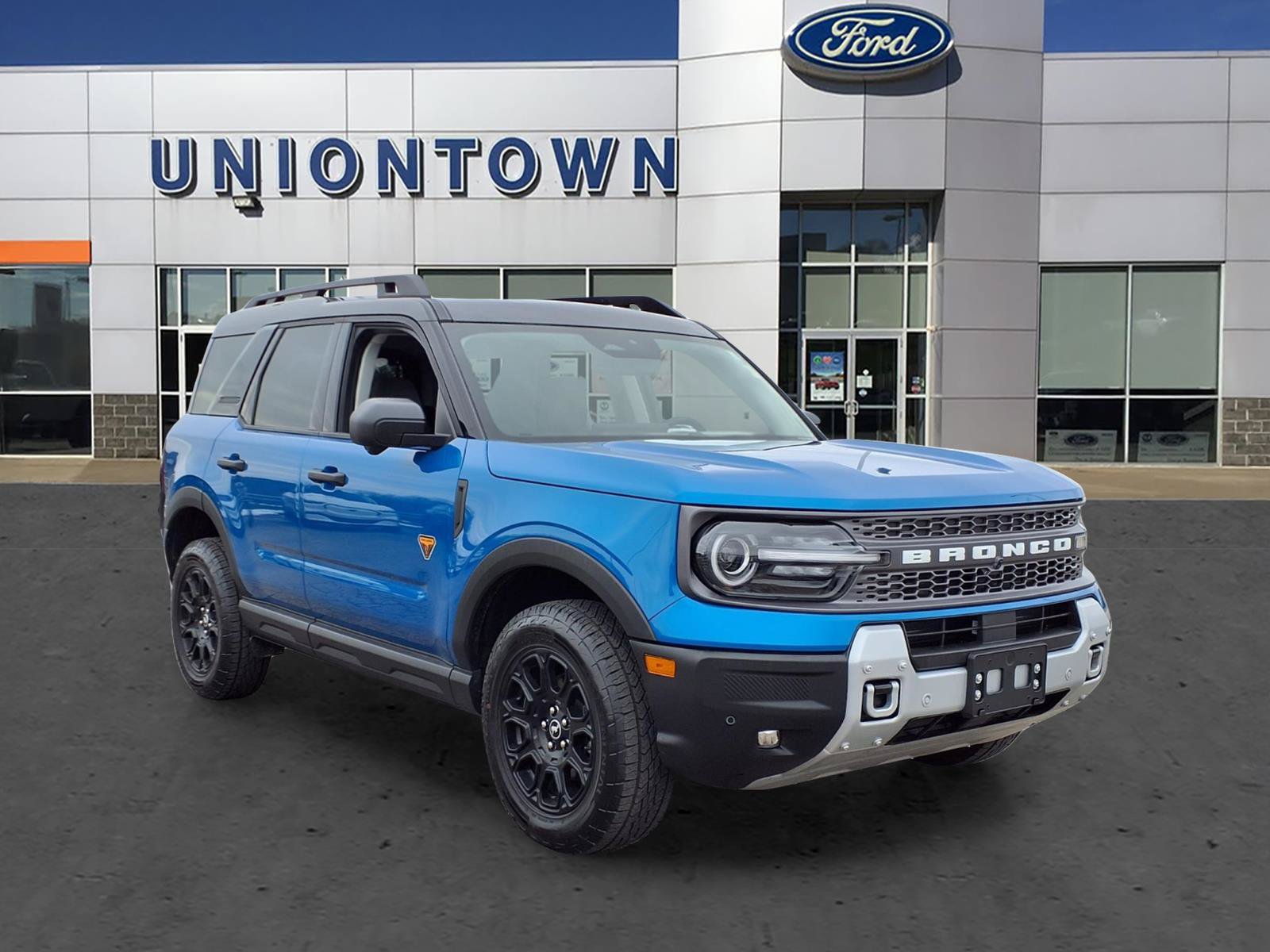 Certified 2025 Ford Bronco Sport Badlands AWD/4WD image 1