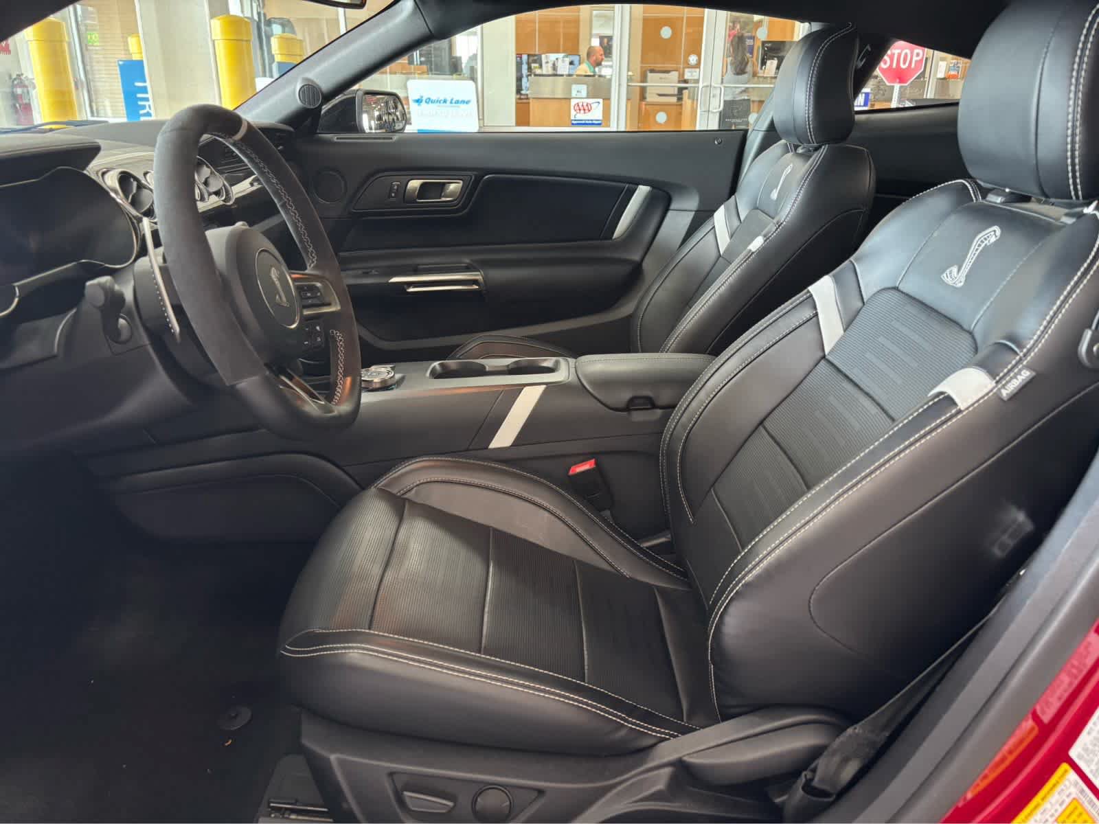 Certified 2020 Ford Mustang Shelby GT500 w/ Technology Package RWD image 25