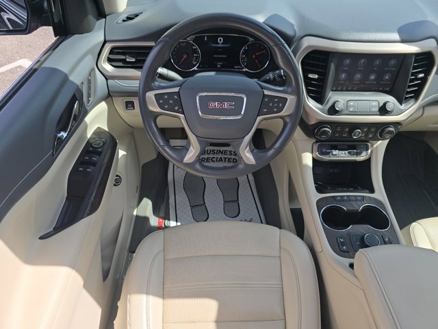 Used 2021 GMC Acadia Denali w/ Denali Ultimate Package AWD/4WD image 27