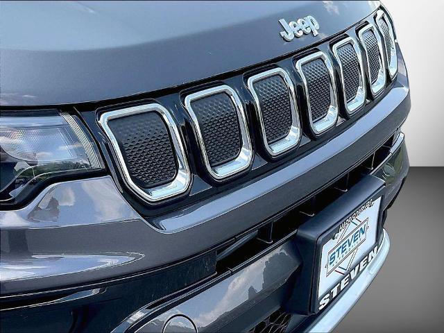 Used 2022 Jeep Compass Limited AWD/4WD image 33