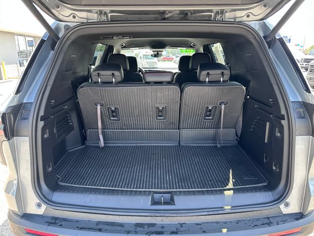 Used 2025 Chevrolet Traverse Z71 w/ Enhanced Driving Package AWD/4WD image 7
