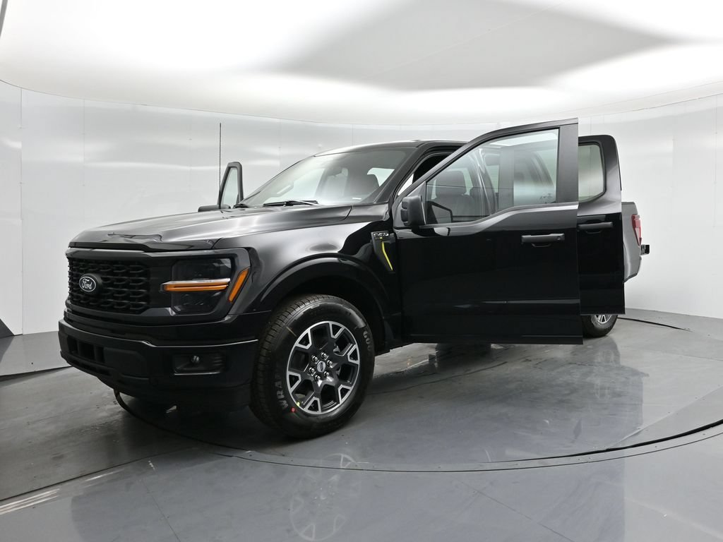 Certified 2025 Ford F150 STX w/ Equipment Group 200A RWD image 24