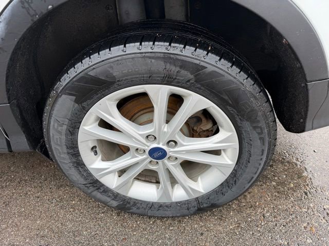 Certified 2018 Ford Escape SEL AWD/4WD image 12