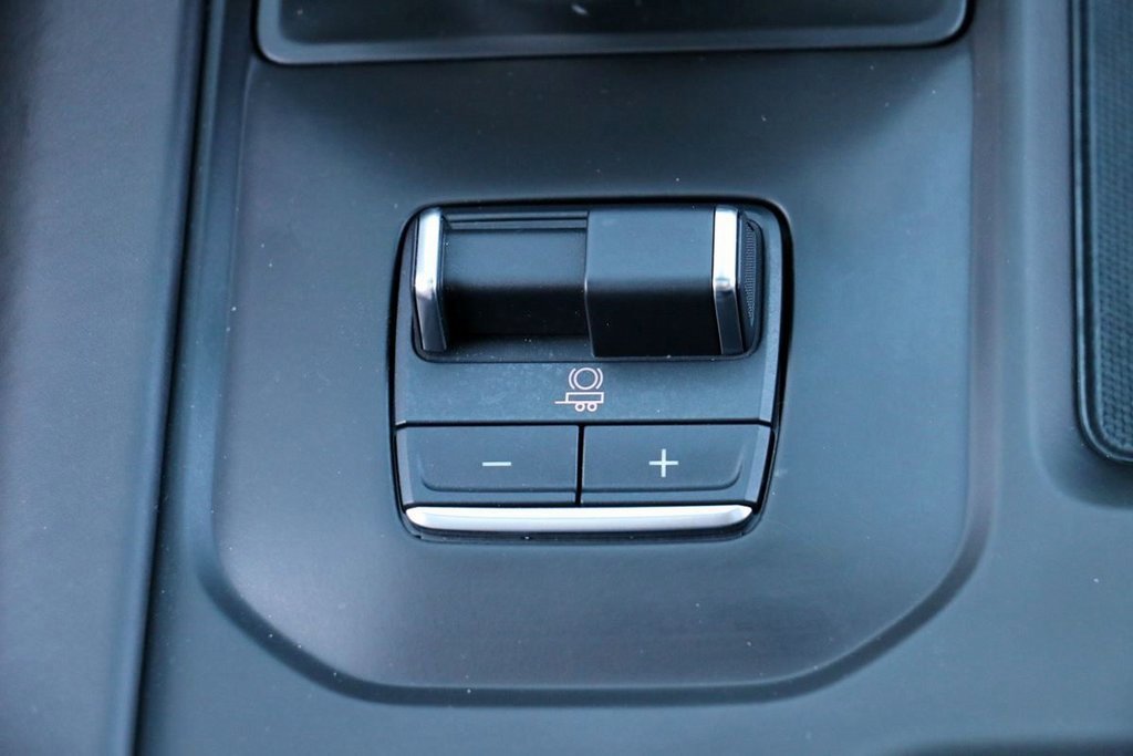 Used 2025 GMC Sierra 1500 Denali Ultimate image 38