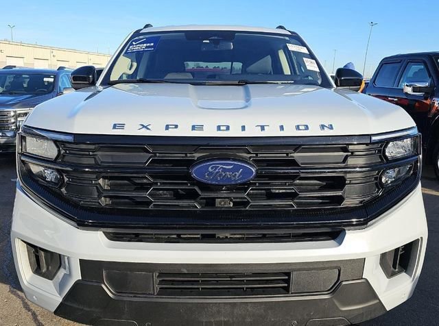 Certified 2025 Ford Expedition Max Active image 2