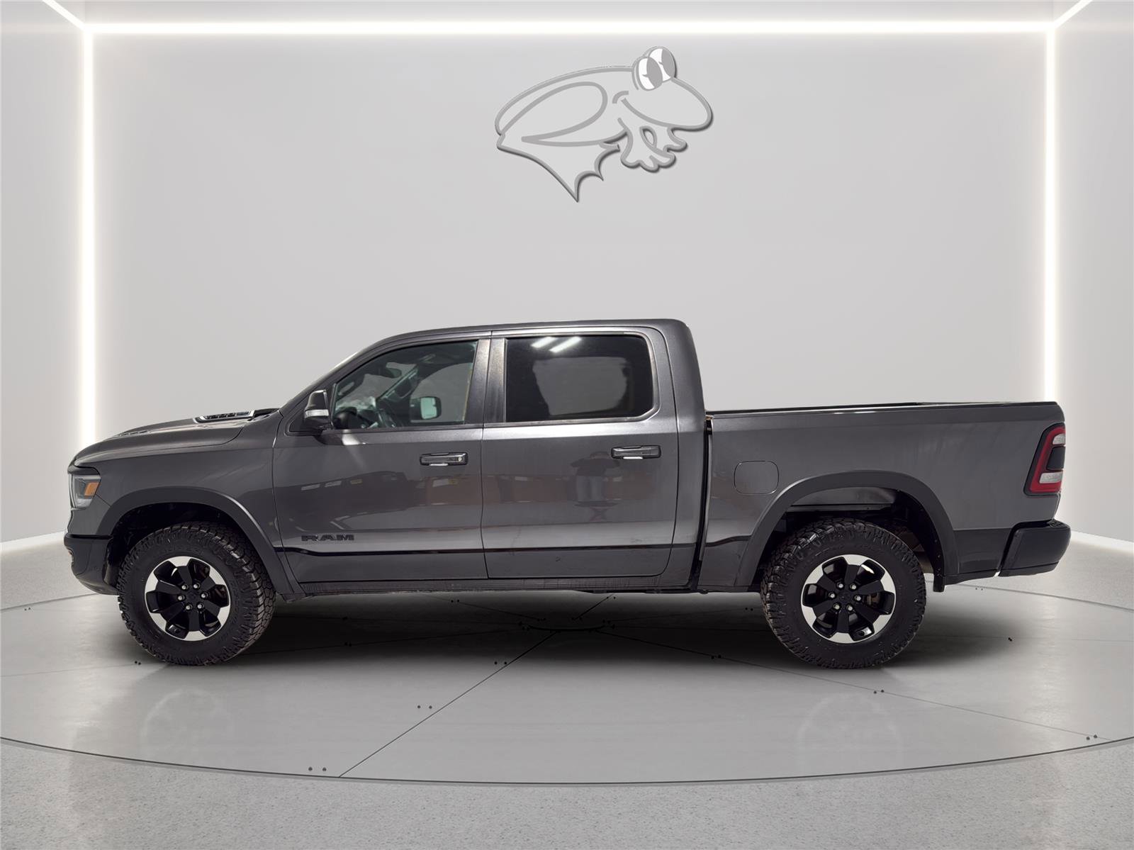 Used 2021 RAM 1500 Rebel w/ Rebel Level 2 Equipment Group AWD/4WD image 2