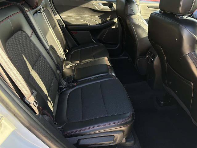 Certified 2025 Ford Escape ST-Line Select AWD/4WD image 13