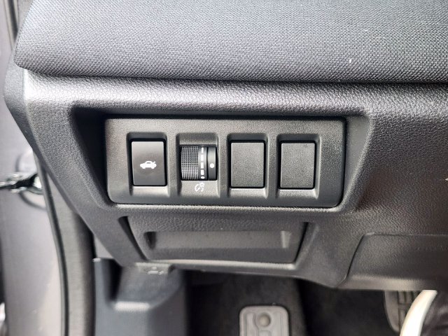 Used 2023 Subaru Legacy Premium AWD/4WD image 24