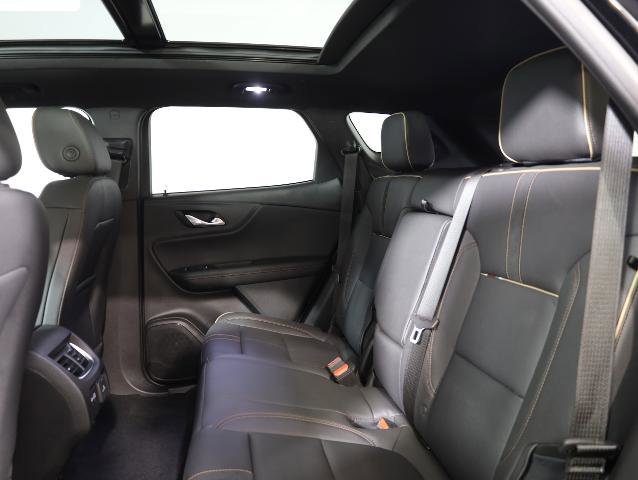 Used 2025 Chevrolet Blazer Premier w/ Driver Confidence II Package image 9