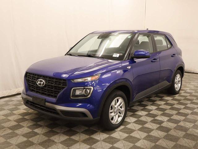 Used 2022 Hyundai Venue SE FWD image 4