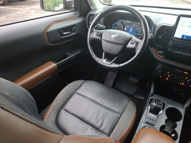 Certified 2022 Ford Bronco Sport Outer Banks AWD/4WD image 13
