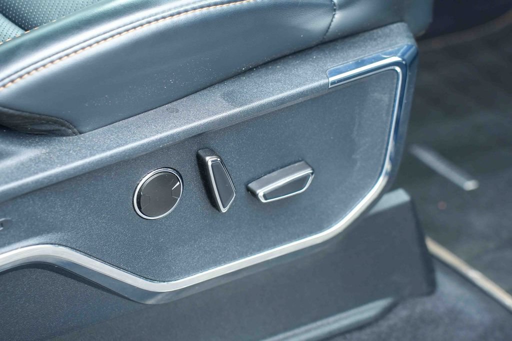 Certified 2023 Ford F150 Platinum AWD/4WD image 19