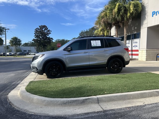 Used 2021 Honda Passport Sport image 12