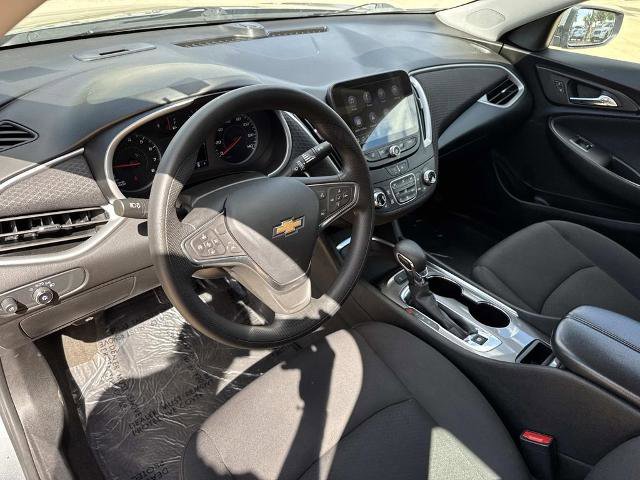 Used 2024 Chevrolet Malibu LT image 21
