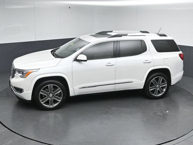 Used 2019 GMC Acadia Denali w/ Technology Package FWD image 49
