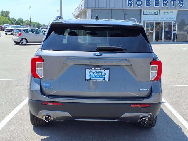 Certified 2023 Ford Explorer XLT w/ Equipment Group 202A AWD/4WD image 21