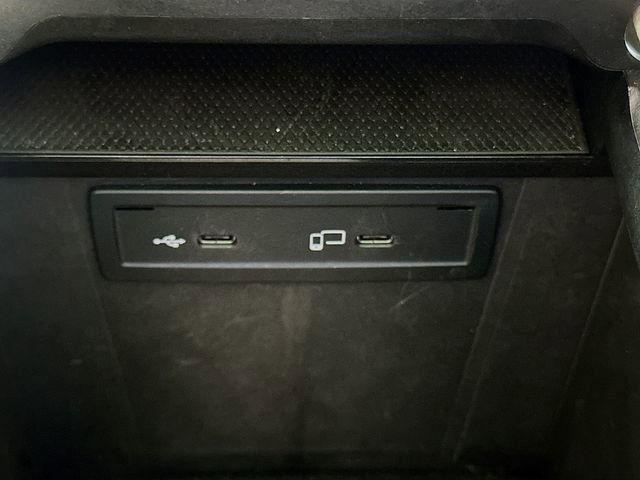 Used 2020 Mercedes-Benz GLC 300 BASE 4MATIC image 19