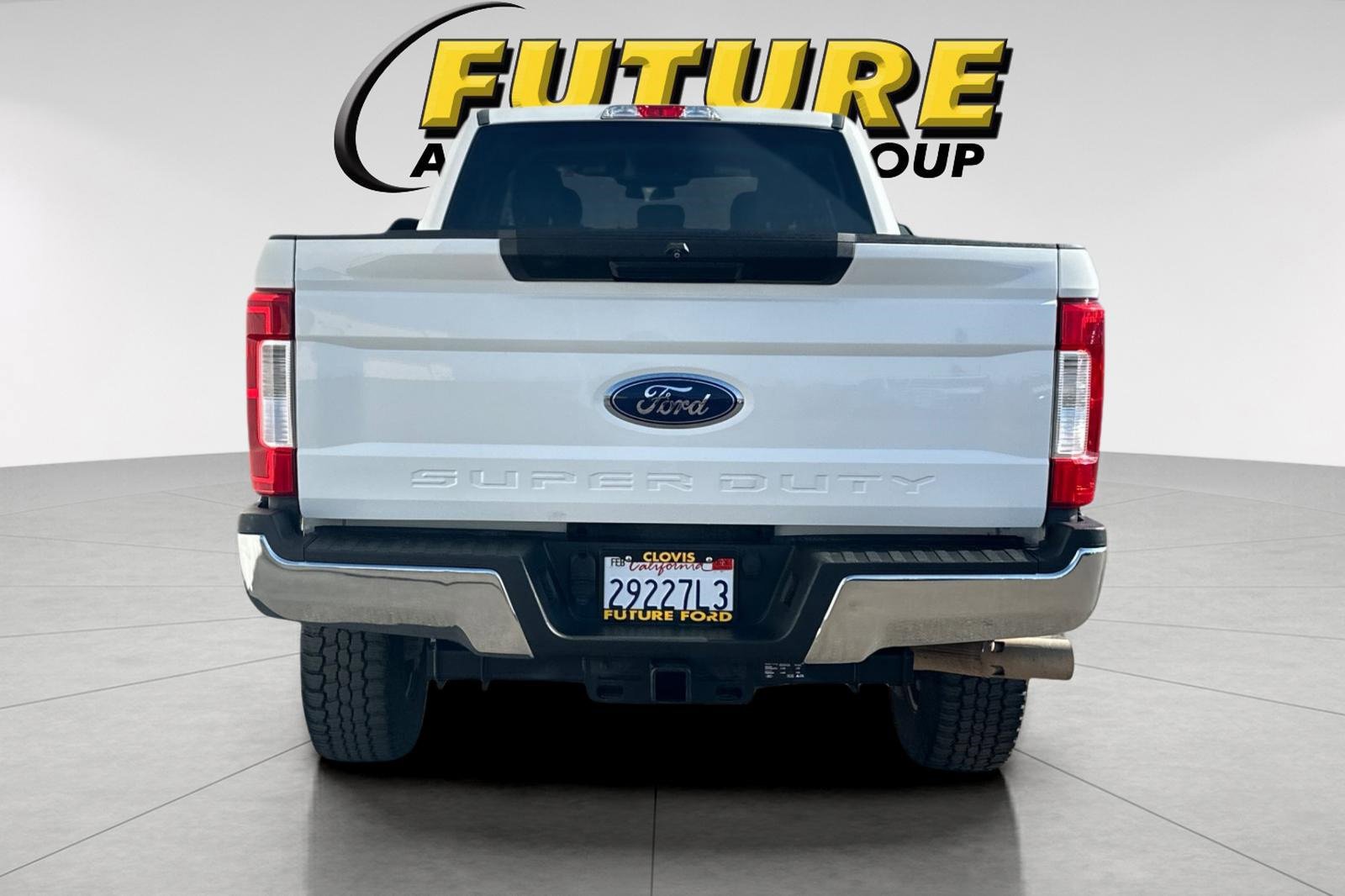 Certified 2019 Ford F250 XLT image 4