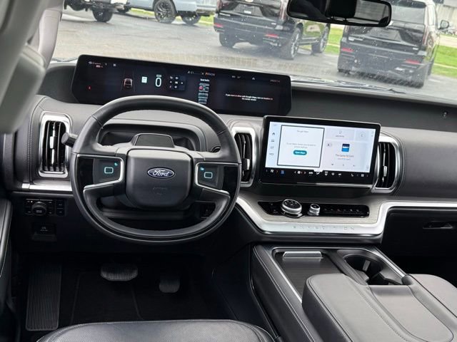 Certified 2025 Ford Expedition Max Platinum AWD/4WD image 19