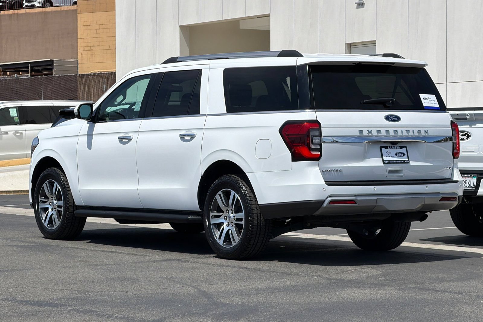 Certified 2024 Ford Expedition Max Limited RWD image 5