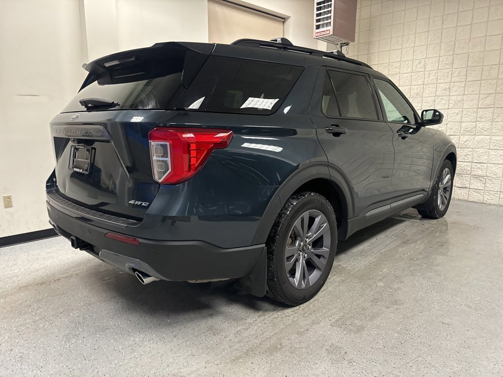 Certified 2023 Ford Explorer XLT w/ Equipment Group 202A image 7