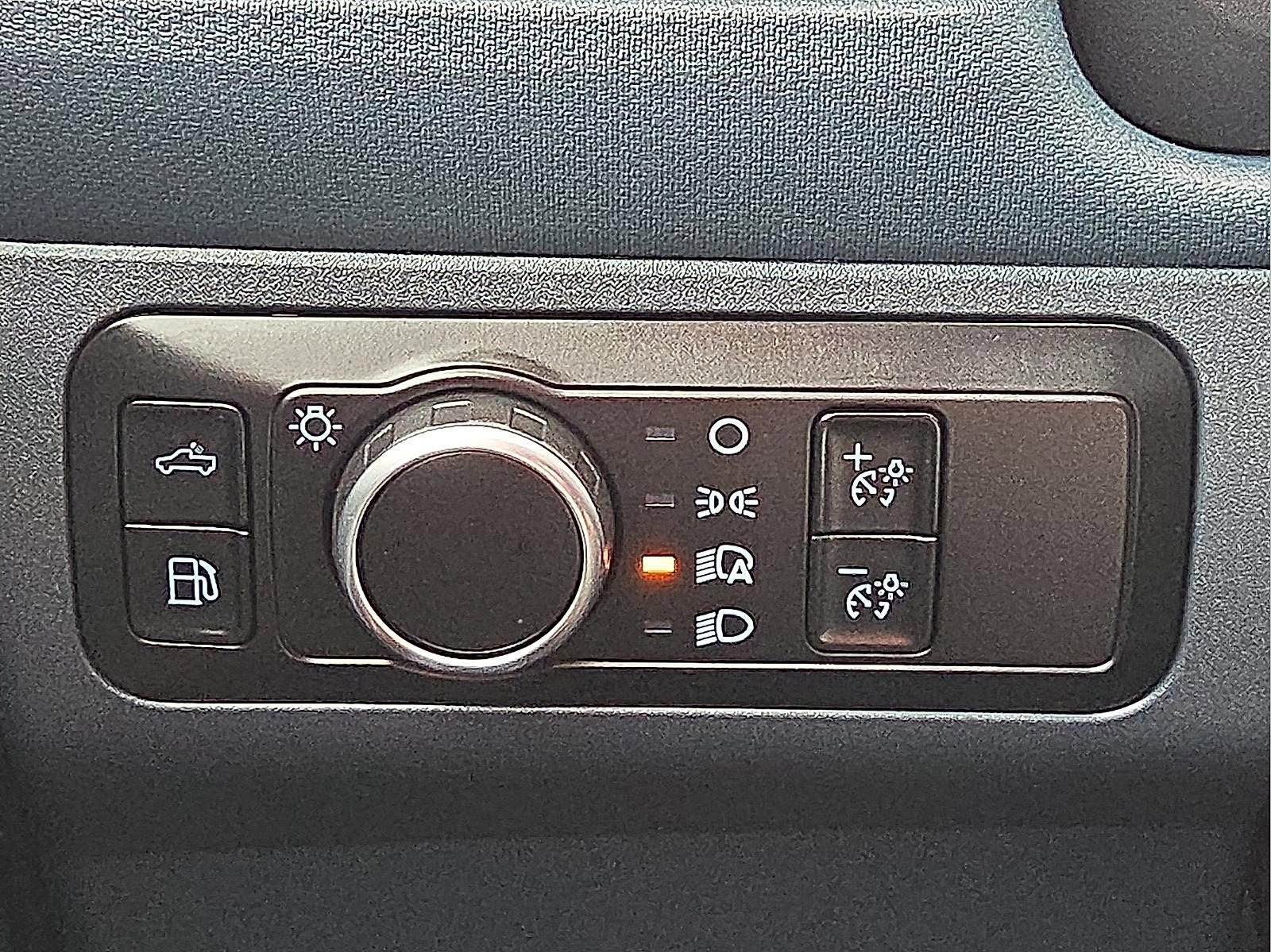 Certified 2024 Ford Maverick Lariat image 21