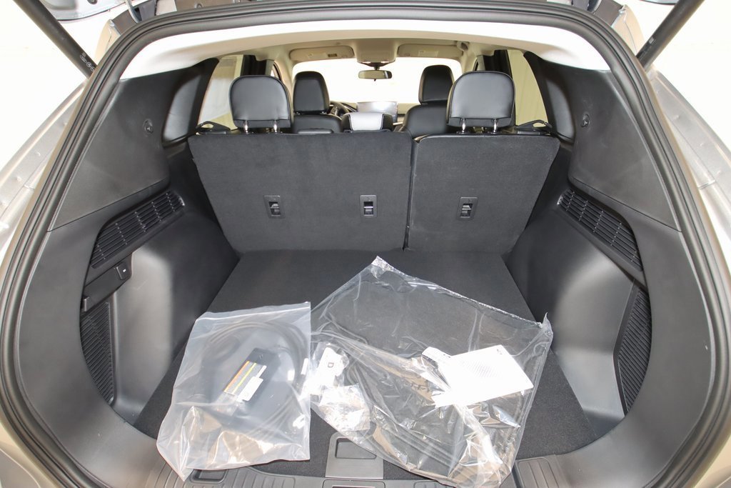 Certified 2024 Ford Escape SE image 44