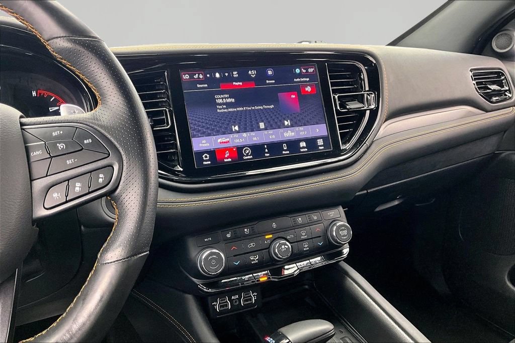 Used 2023 Dodge Durango R/T AWD/4WD image 6