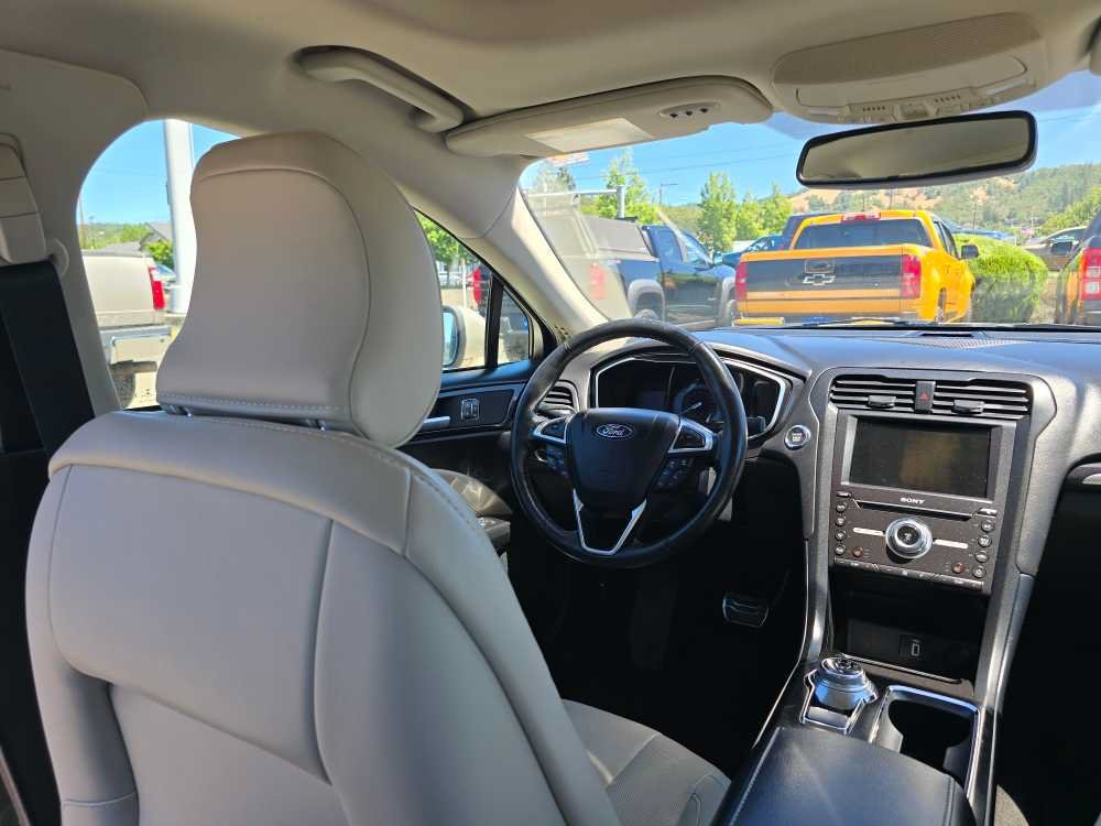 Certified 2018 Ford Fusion Titanium AWD/4WD image 10