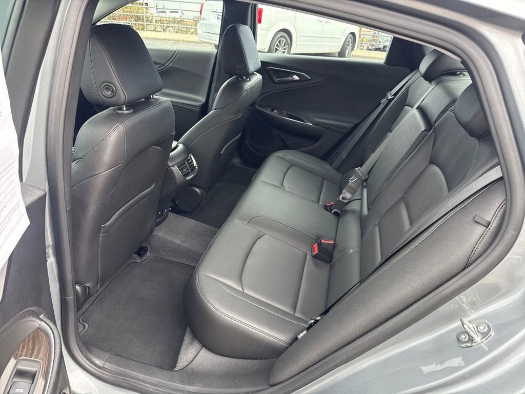 Used 2024 Chevrolet Malibu LT image 19