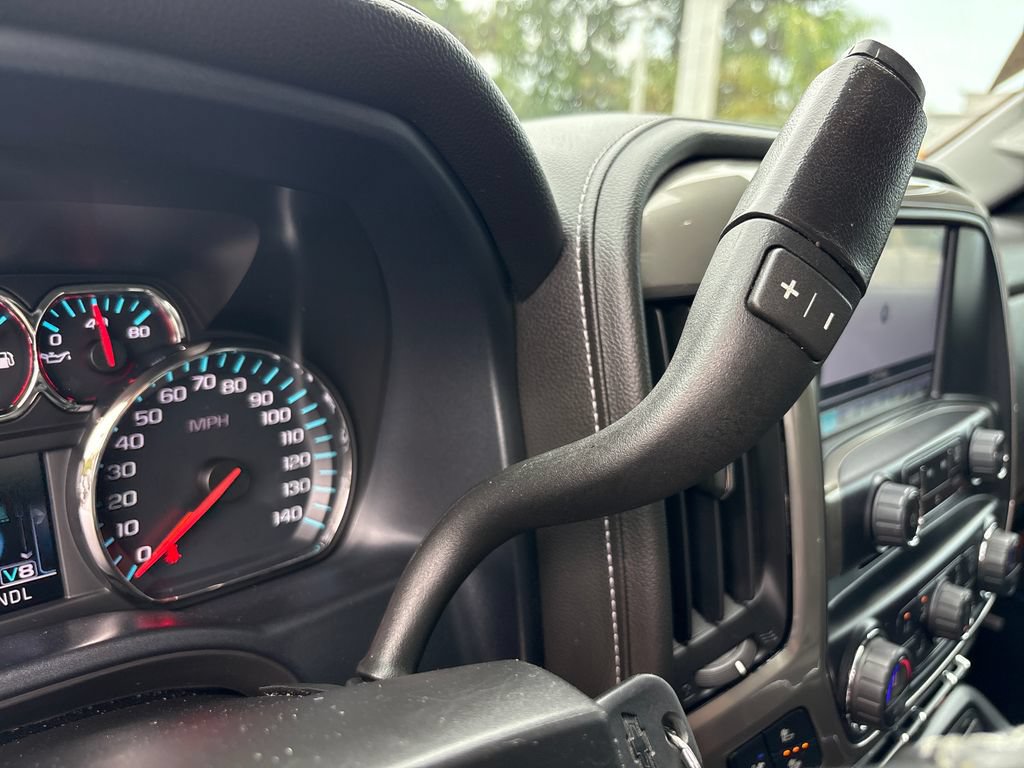 Used 2018 Chevrolet Silverado 1500 High Country AWD/4WD image 28