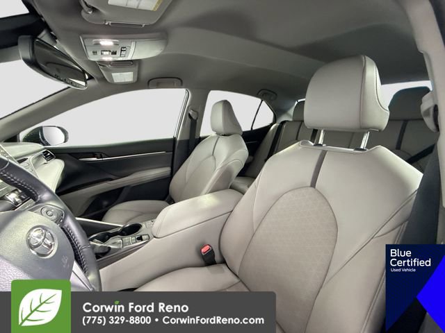 Used 2022 Toyota Camry XSE FWD image 12