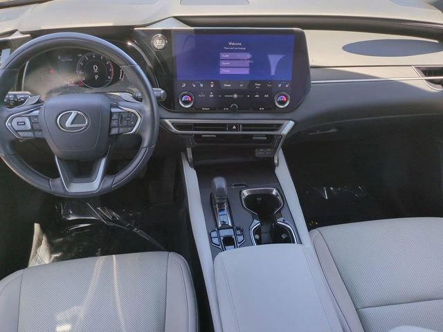 Used 2023 Lexus RX 350 Premium w/ Cold Area Package AWD/4WD image 15