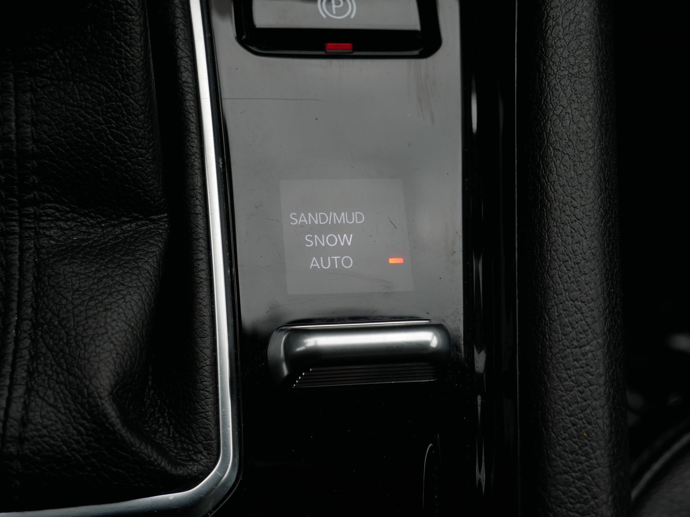 Used 2024 Jeep Compass Limited AWD/4WD image 31