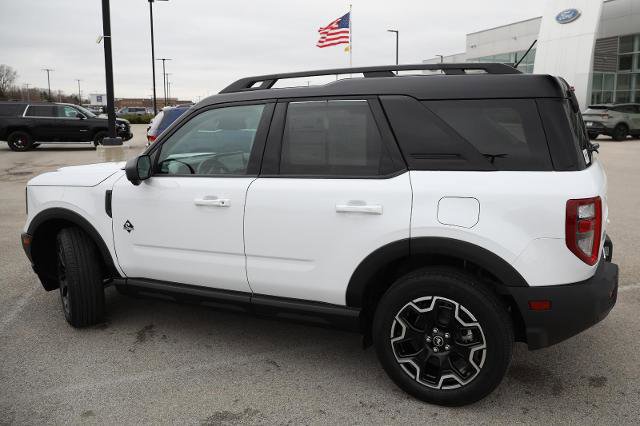 Certified 2025 Ford Bronco Sport Outer Banks w/ Outer Banks Tech Package+ AWD/4WD image 8