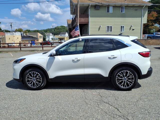 Certified 2022 Ford Escape SEL w/ Technology Package FWD image 4