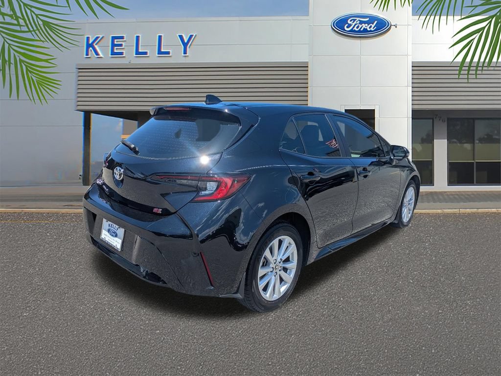 Used 2025 Toyota Corolla SE FWD image 6
