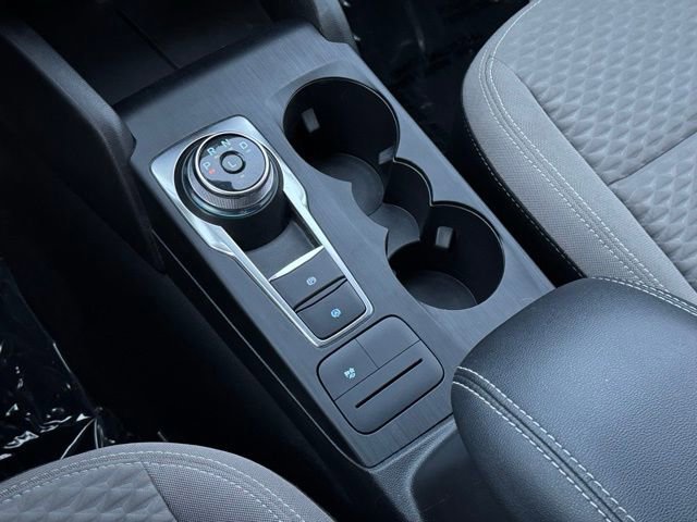 Certified 2022 Ford Escape SE w/ SE Sport Appearance Package image 21