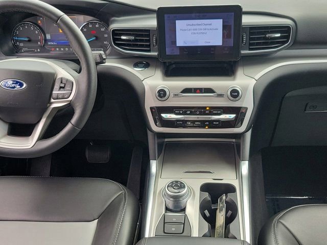 Certified 2022 Ford Explorer XLT w/ Equipment Group 202A image 21