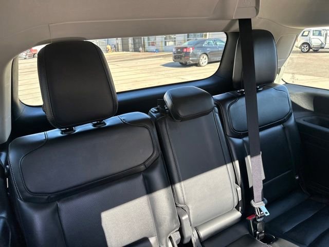 Certified 2025 Ford Expedition Platinum image 26