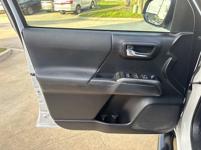 Used 2020 Toyota Tacoma TRD Off-Road image 20